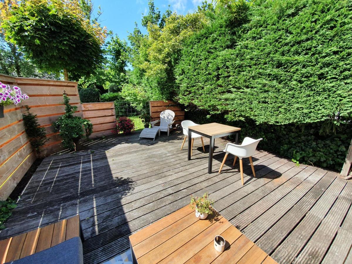 Luxury Garden View Apartment ซานด์โวร์ต ภายนอก รูปภาพ